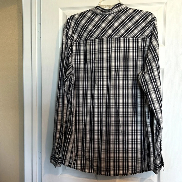 Buffalo David Bitton men’s white and blue plaid long sleeve button down shirt - Picture 6 of 9